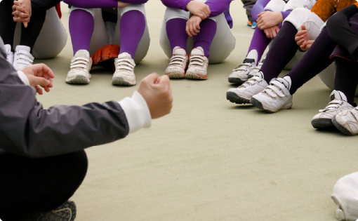 野球をしている少年